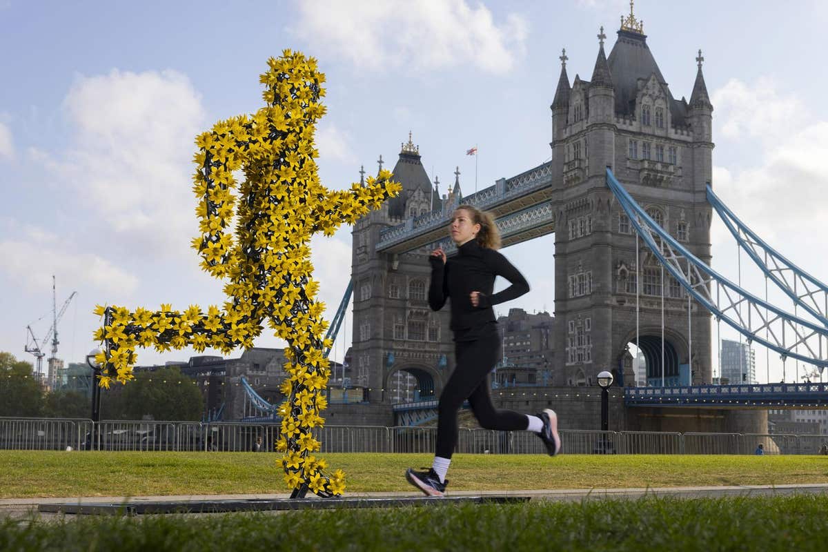 EDITORIAL USE ONLY The Daffodil Runner, commissioned by Marie Curie, the 2026 TCS London Marathon Charity of the Year, at Pot