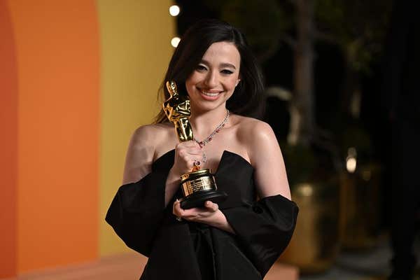 Oscar winner Mikey Madison attending the Vanity Fair Oscar Party held at the Wallis Annenberg Center for the Performing Arts 