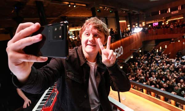EDITORIAL USE ONLY Brit award nominee Lewis Capaldi surprises passers-by with a surprise 30- minute concert to mark the launc