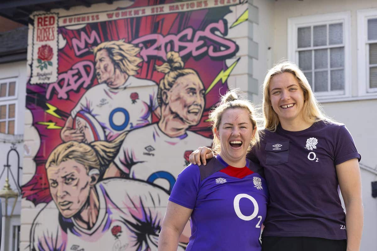 EDITORIAL USE ONLY English rugby union players, Zoe Aldcroft and Marlie Packer, in front of a new mural paying tribute to Eng