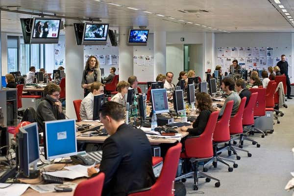 BE3FR1 Axel-Springer-Verlag publishing house, newsroom of the daily newspapers «Welt», «Welt am Sonntag”, “Welt Kompakt”, “Be
